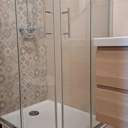 Vesela Seline