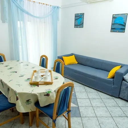 Vesela *